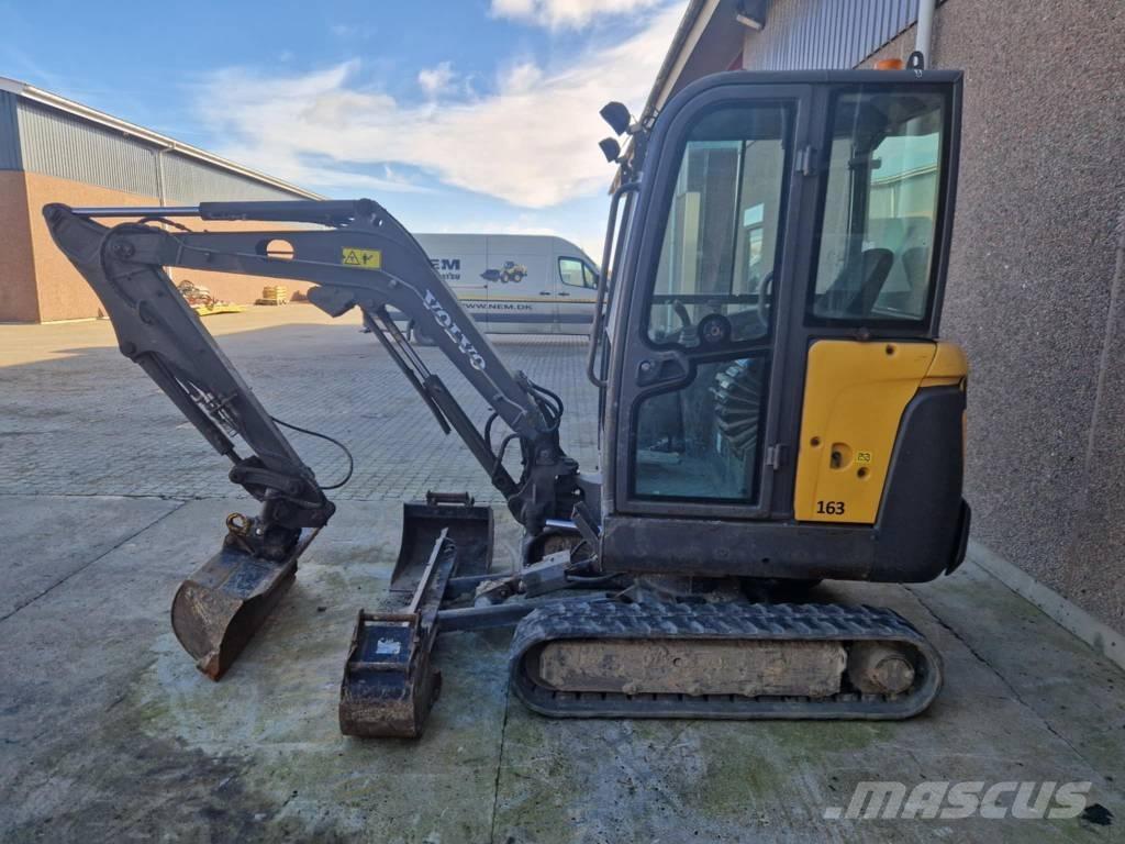 Volvo EC 20 D Mini kotrók < 7t