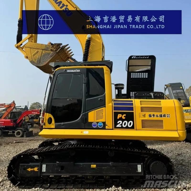 Komatsu PC 200 Lánctalpas kotrók