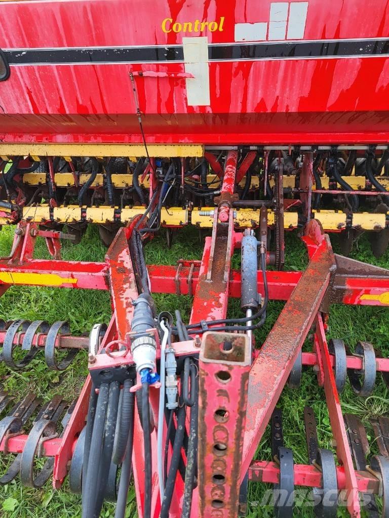 Väderstad Rapid 400C Sorvetőgép