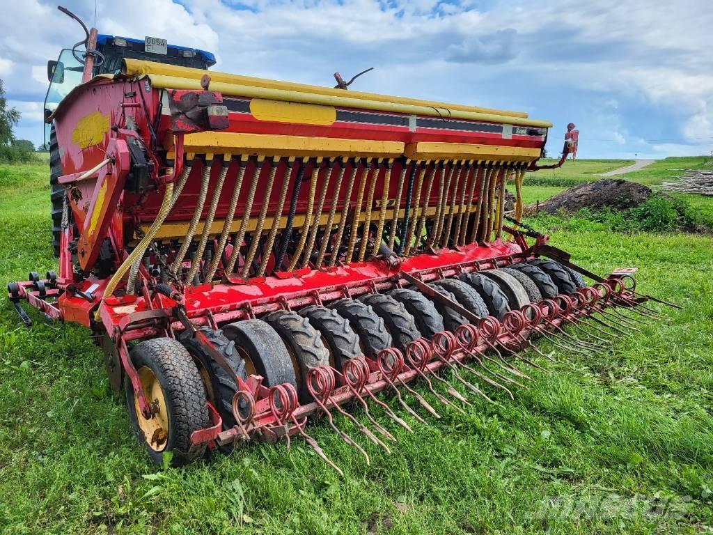 Väderstad Rapid 400C Sorvetőgép