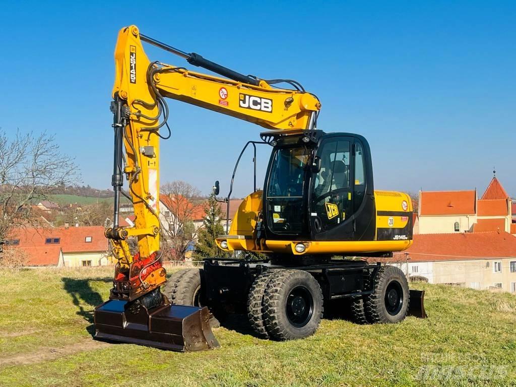 JCB JS 145 W Gumikerekes kotrók