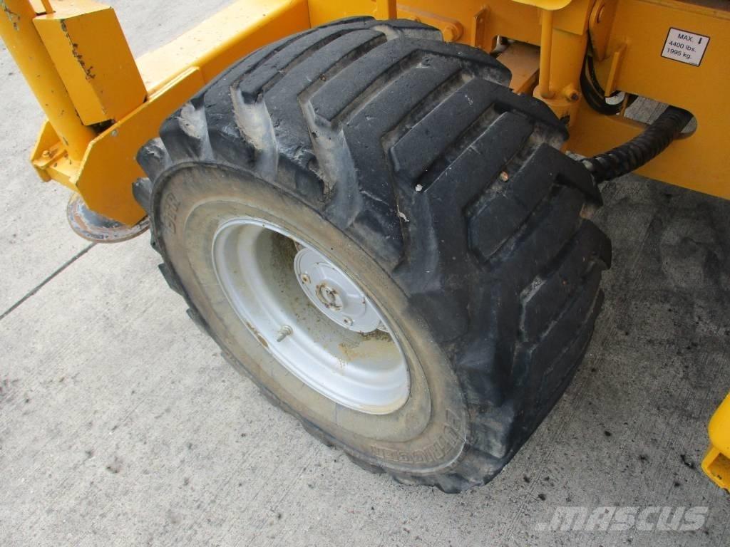JLG 4394RT (337) Ollós emelők