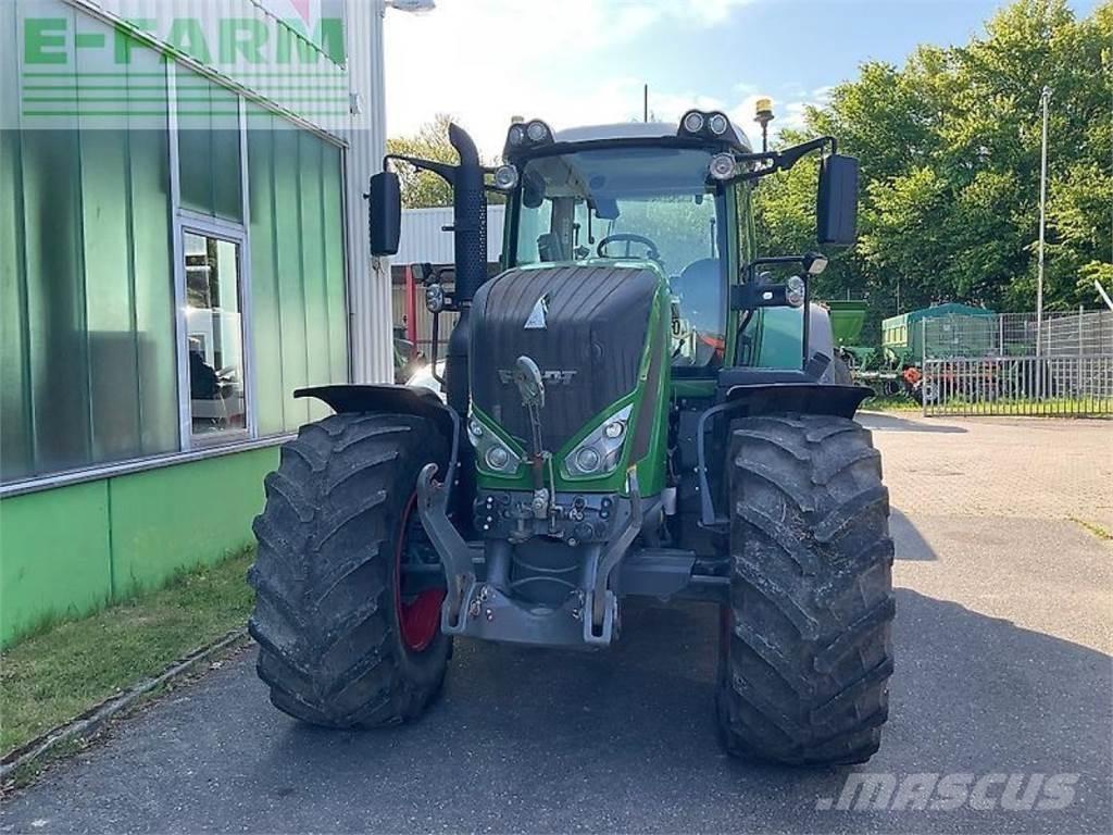 Fendt 828 vario s4 Traktorok