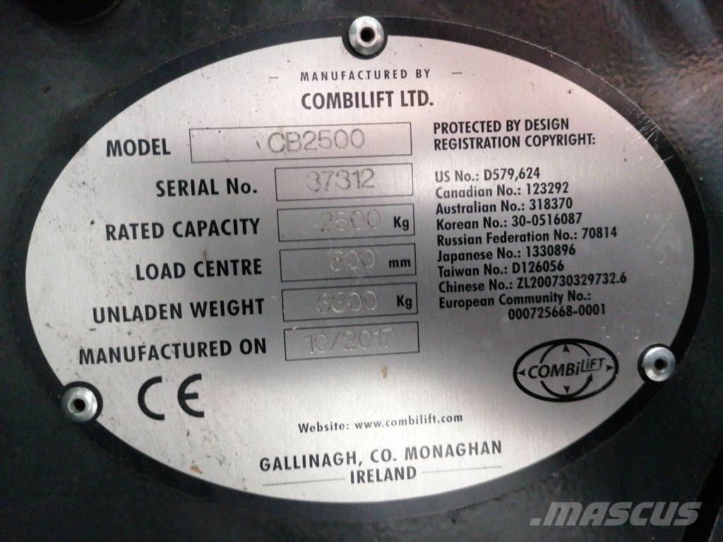 Combilift CB2500 Oldalvillás targonca