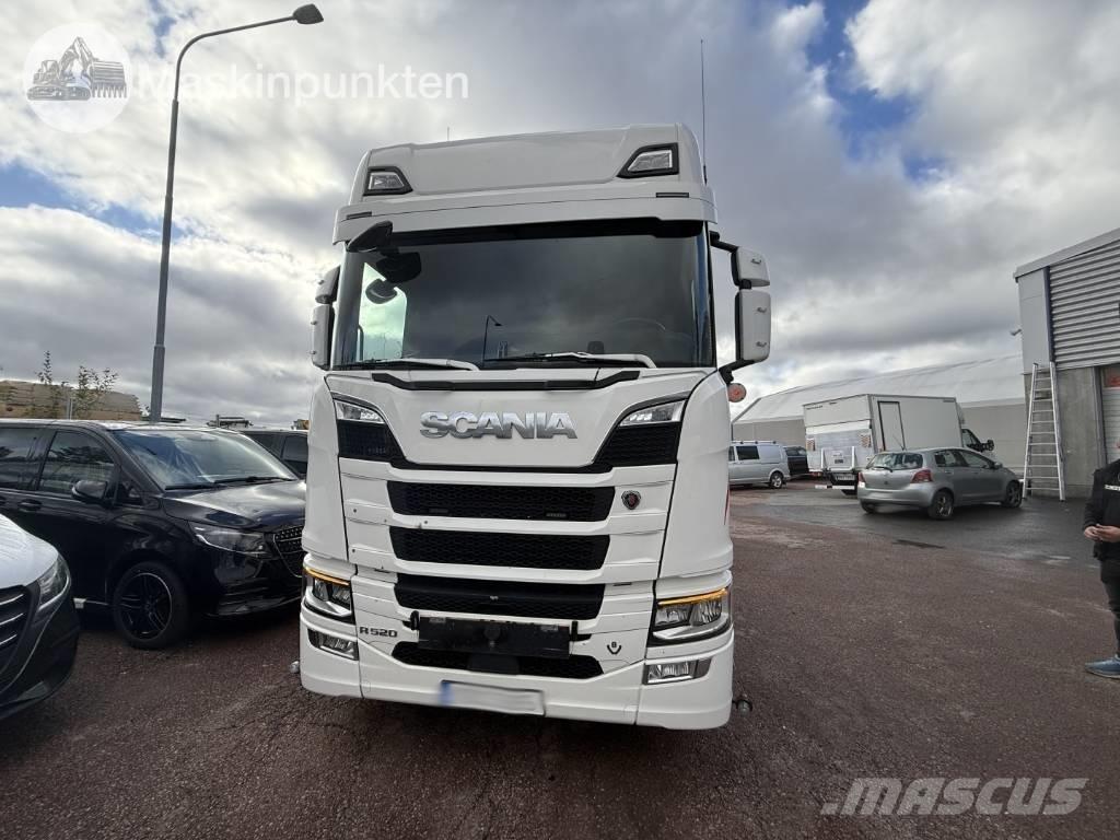 Scania R 520 Nyergesvontatók