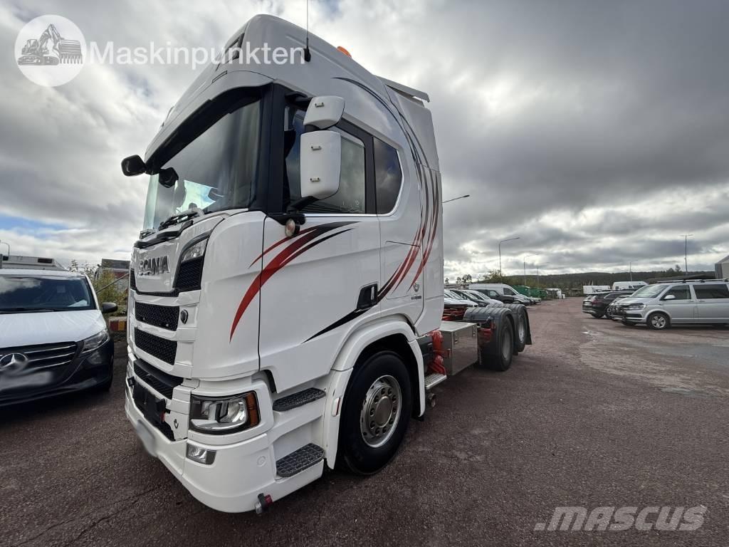 Scania R 520 Nyergesvontatók