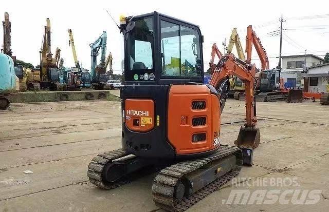 Hitachi 30 Mini kotrók < 7t