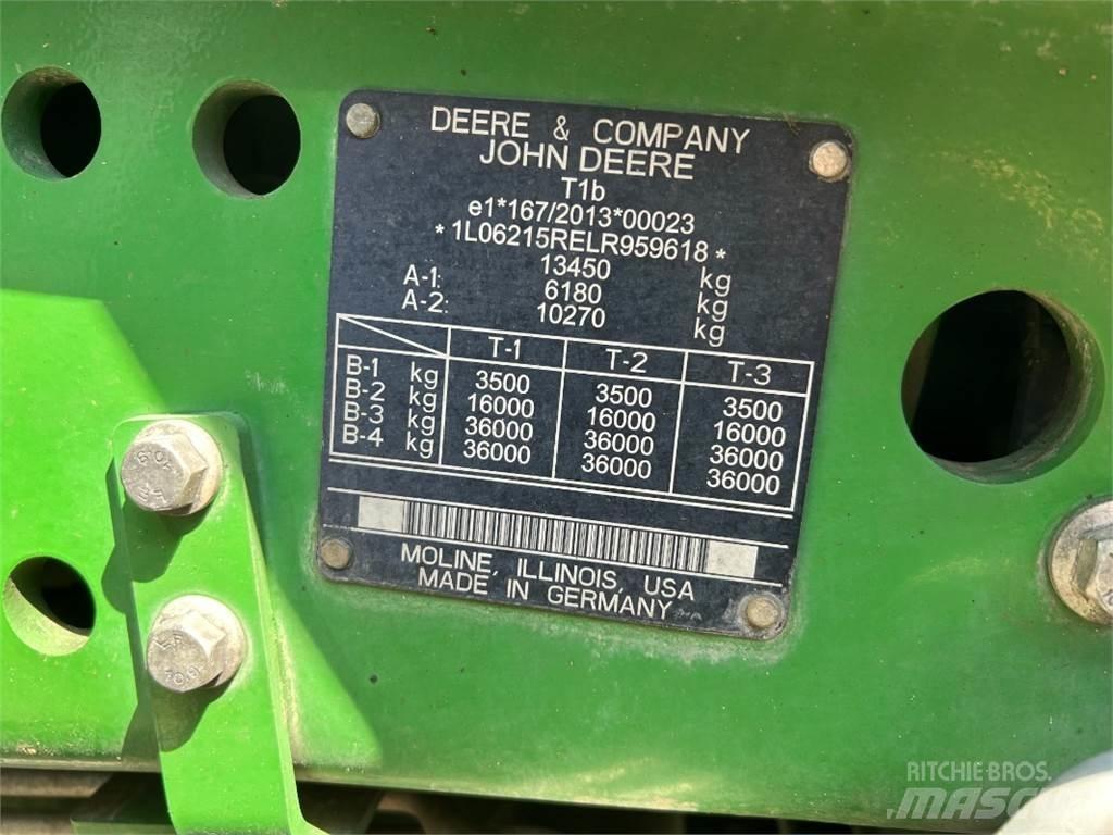 John Deere 6215R Traktorok