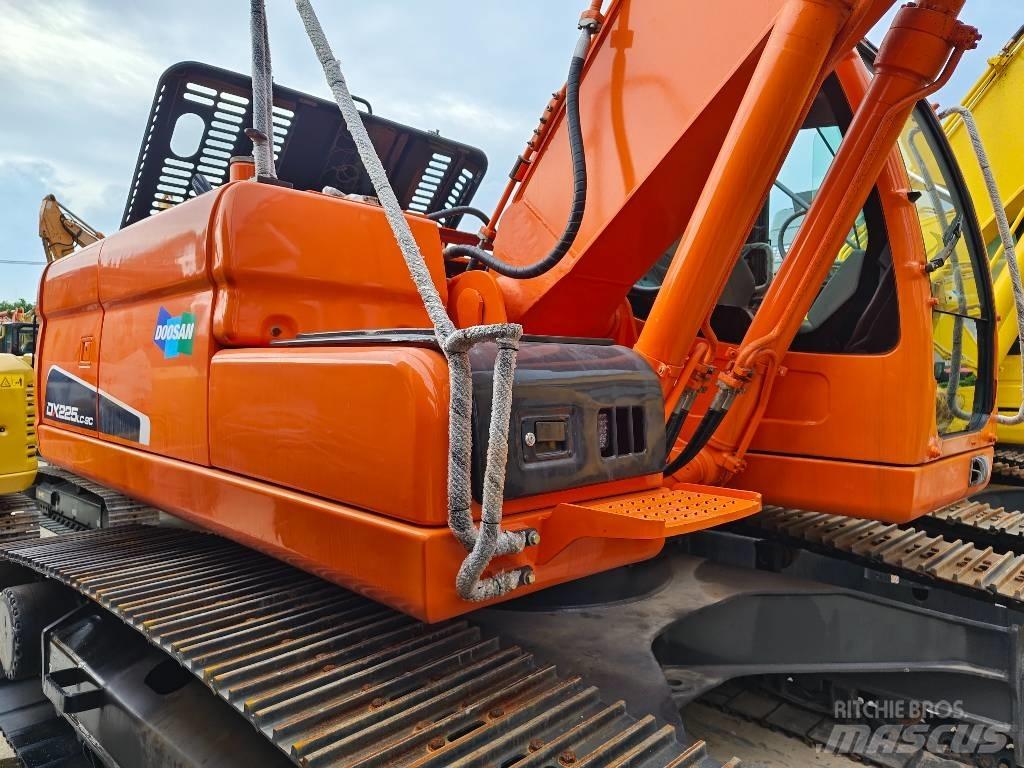 Doosan DX 225 LC Lánctalpas kotrók