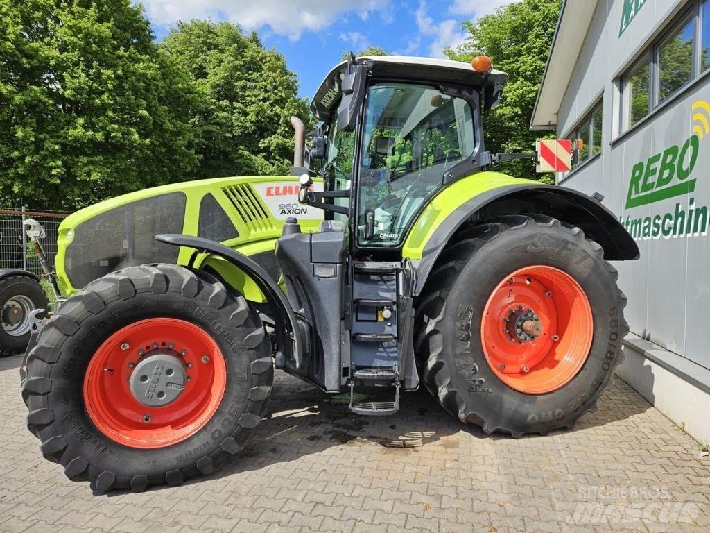 CLAAS AXION 960 Traktorok
