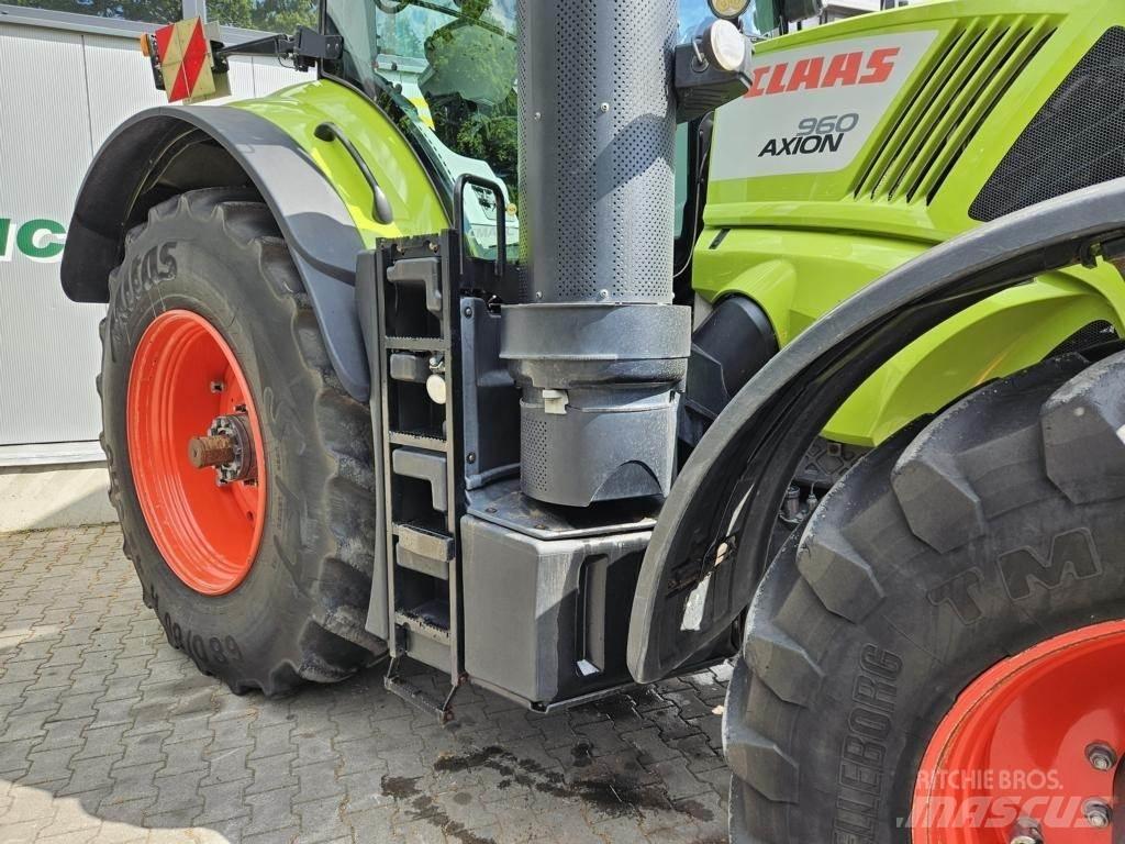 CLAAS AXION 960 Traktorok
