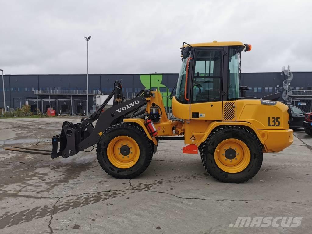 Volvo L35HT Gumikerekes homlokrakodók