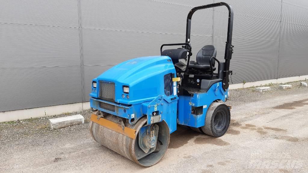 CAT CC24B Ikerdobos hengerek