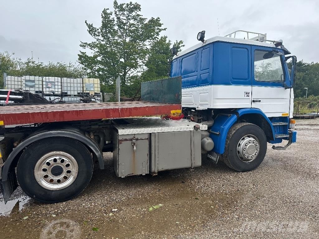 Scania P 92 M Nyergesvontatók
