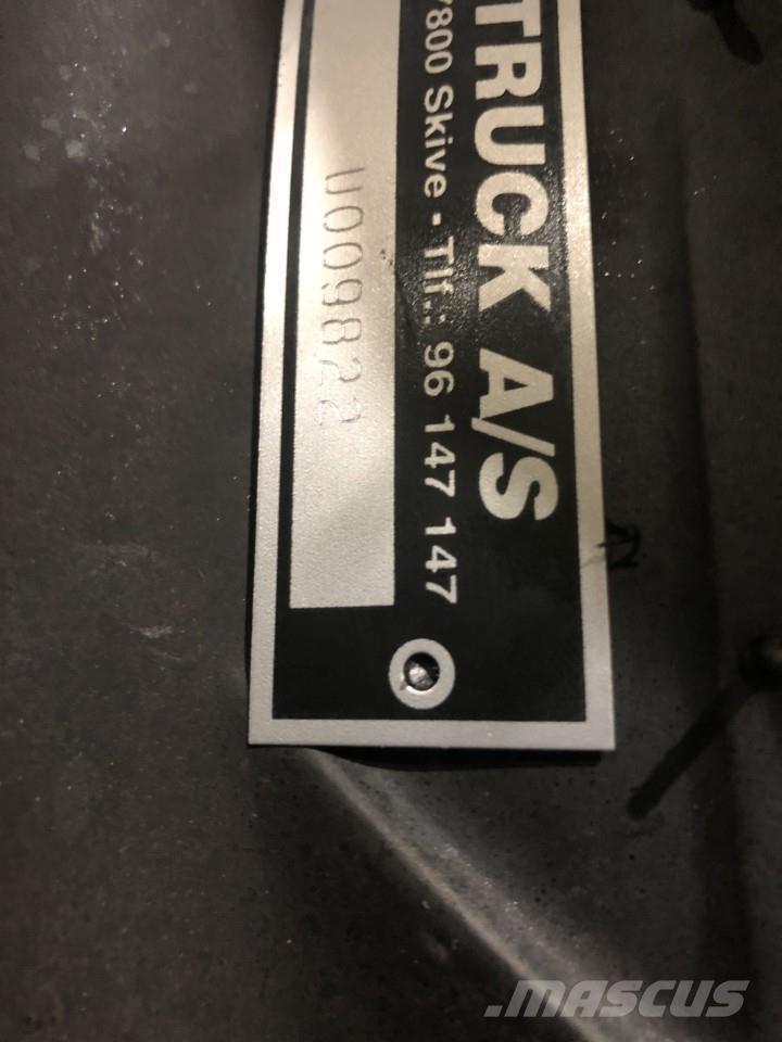  Øvrige Hjul Gumiabroncsok, kerekek és felnik