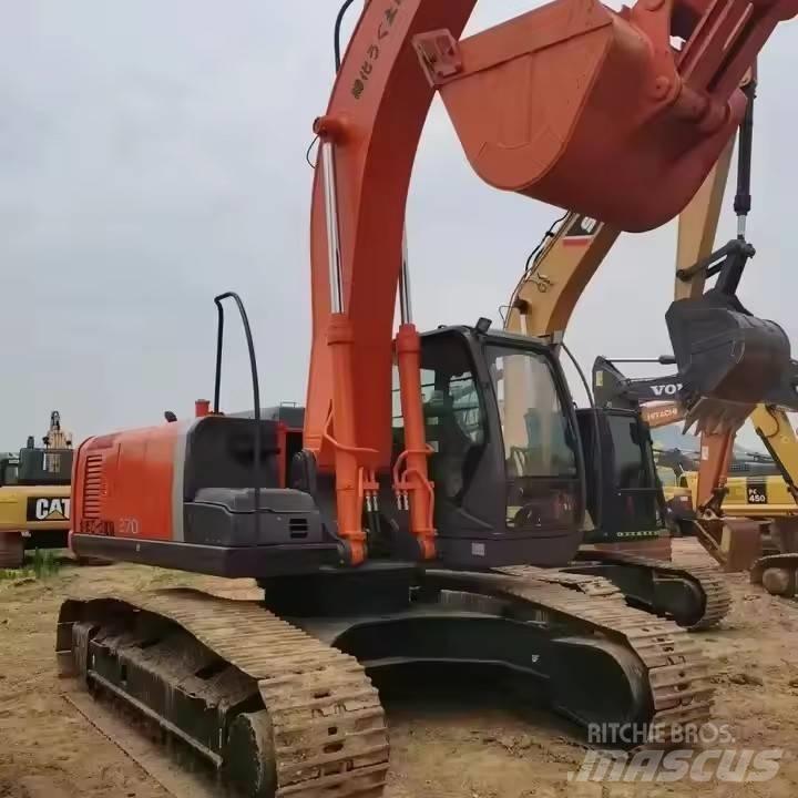 Hitachi ZX 270 Lánctalpas kotrók