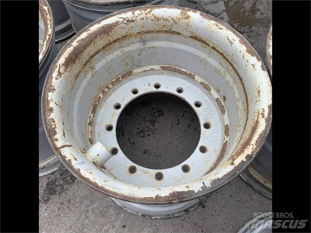 Gremo 1350 24x26,5 Gumiabroncsok, kerekek és felnik