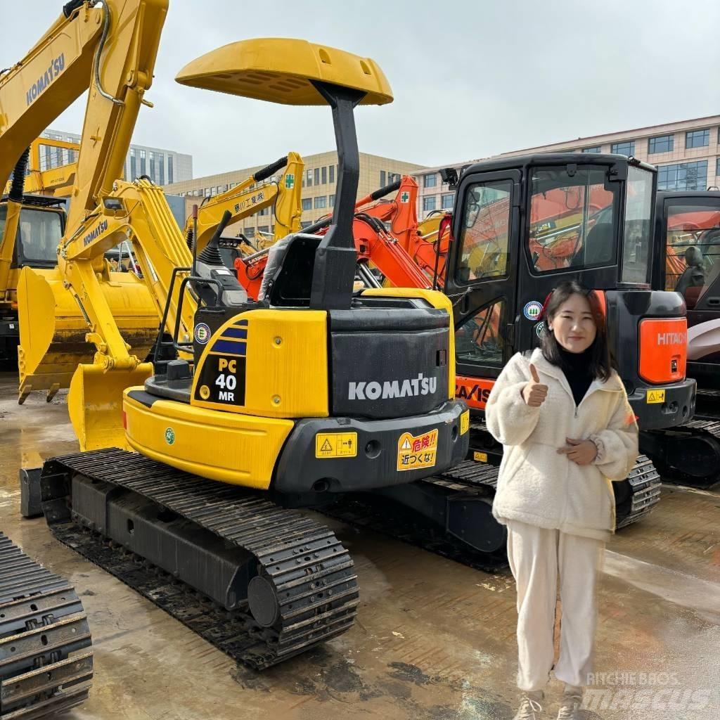 Komatsu PC 40 MR Mini kotrók < 7t