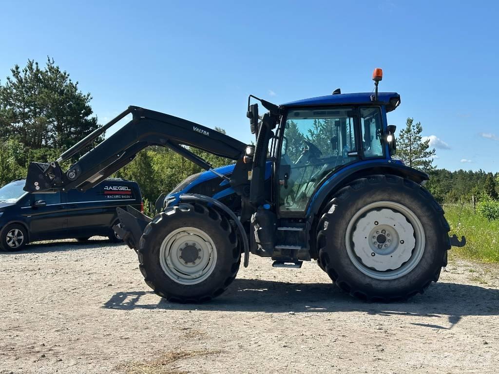 Valtra G 135 Versu Traktorok