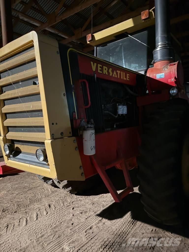 Versatile 835 Traktorok