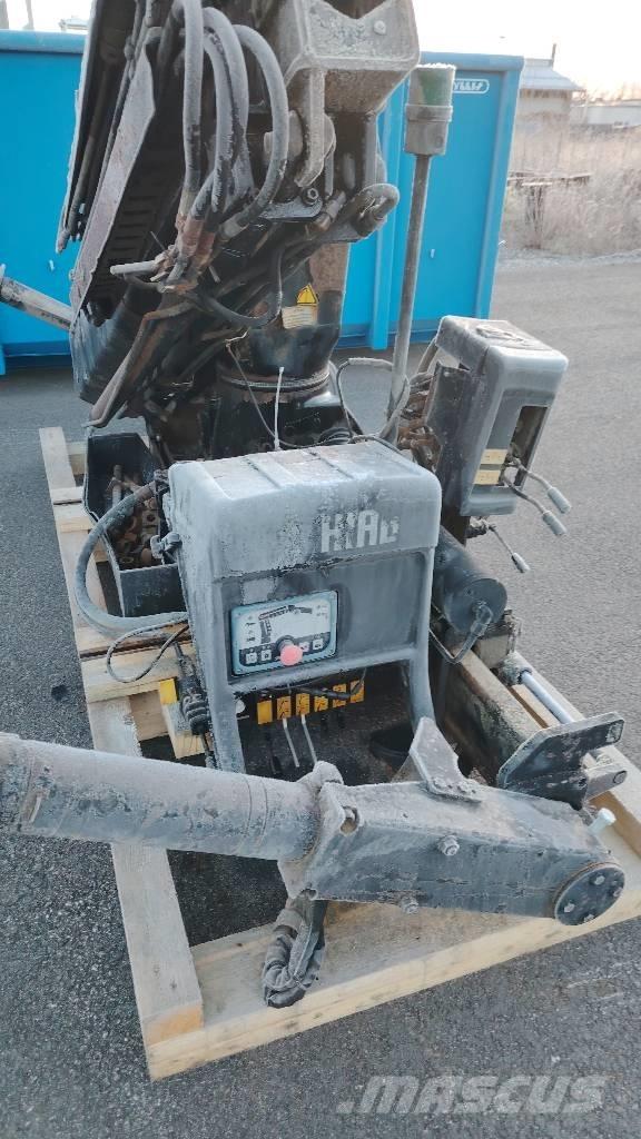 Hiab 122 B-2 HiDuo Rakodó daruk