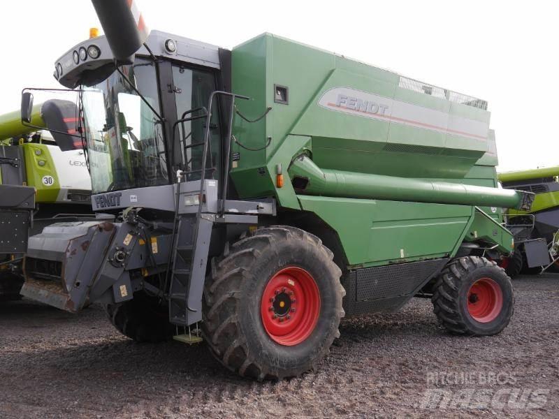 Fendt 8350 Kombájnok