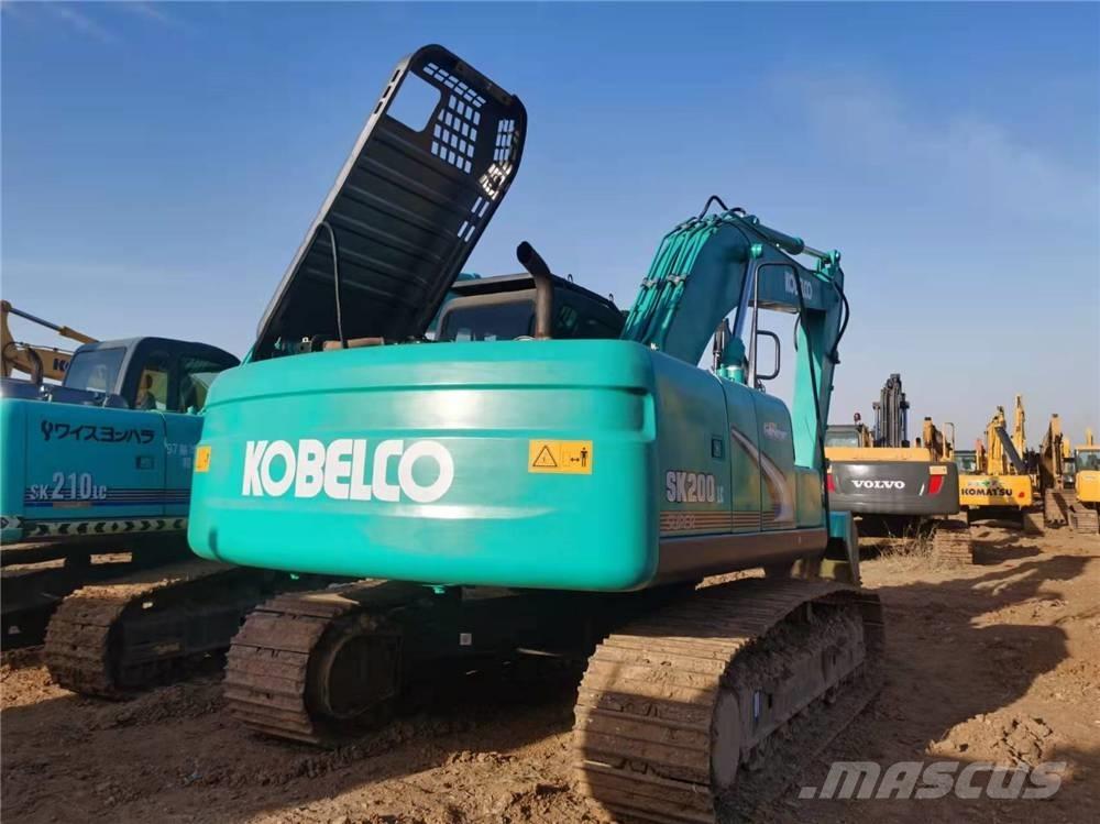 Kobelco SK200 Lánctalpas kotrók