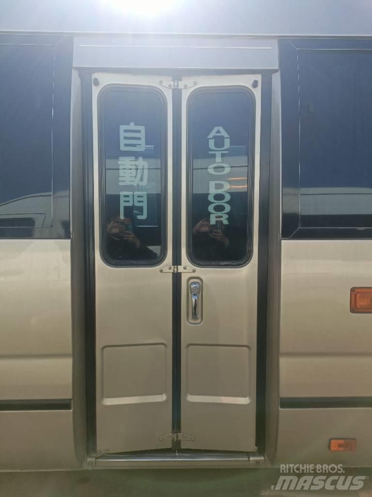 Toyota Coaster Bus Mini buszok