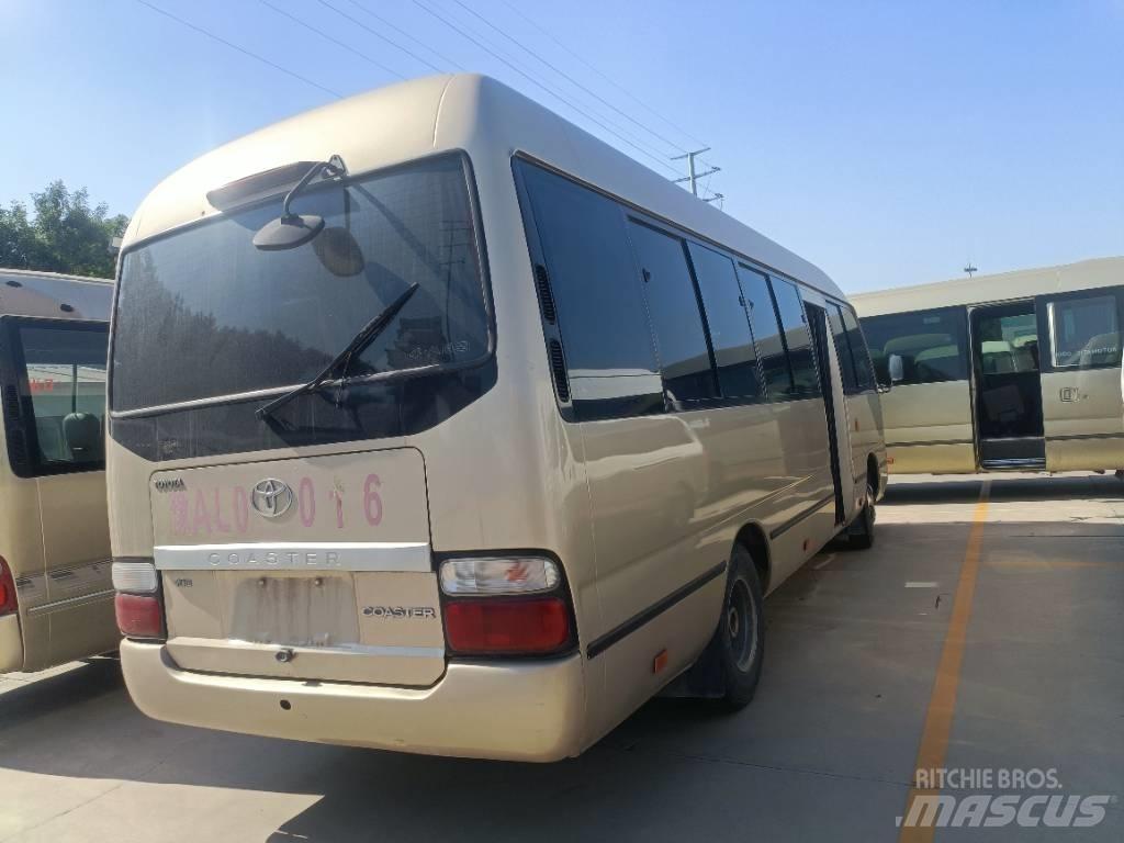 Toyota Coaster Bus Mini buszok