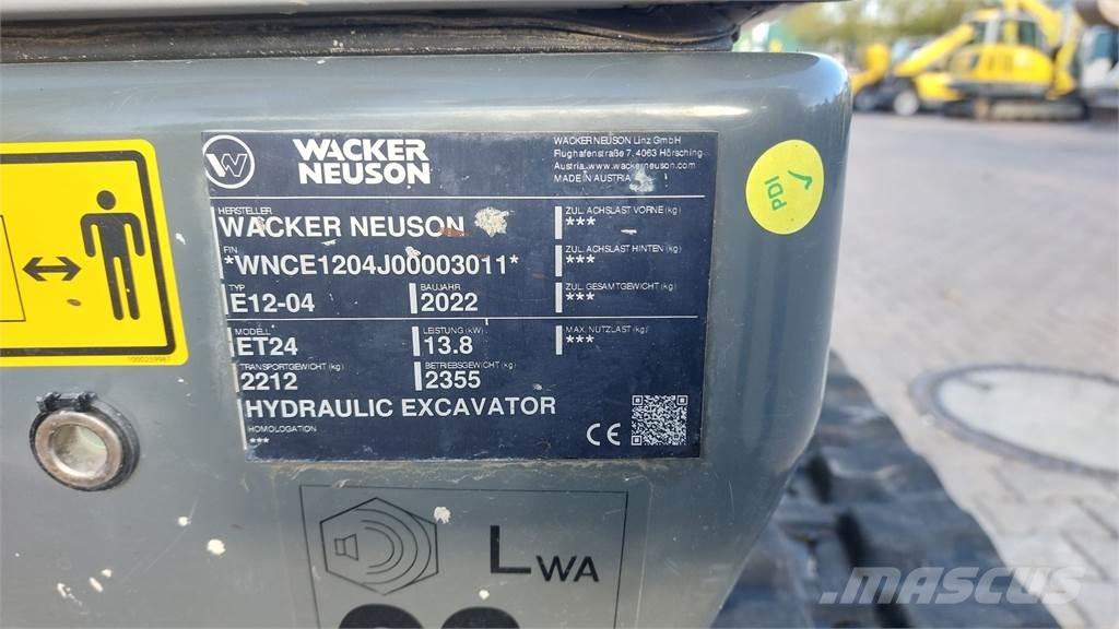 Wacker Neuson ET24 Lánctalpas kotrók