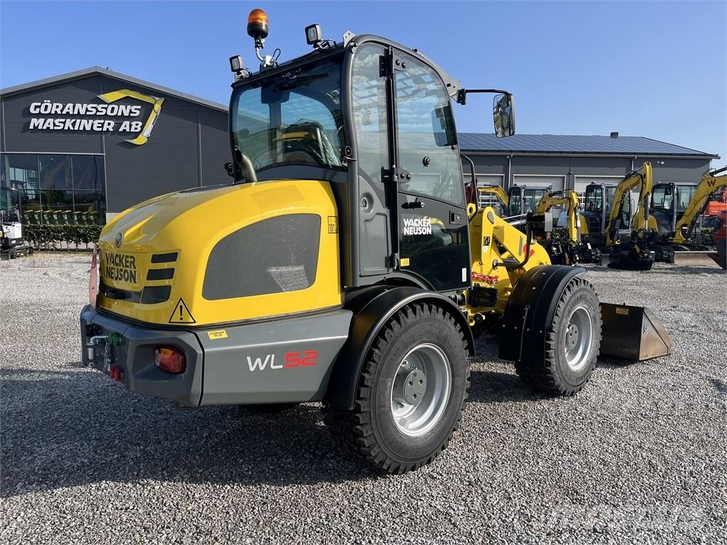 Wacker Neuson WL 52 Gumikerekes homlokrakodók