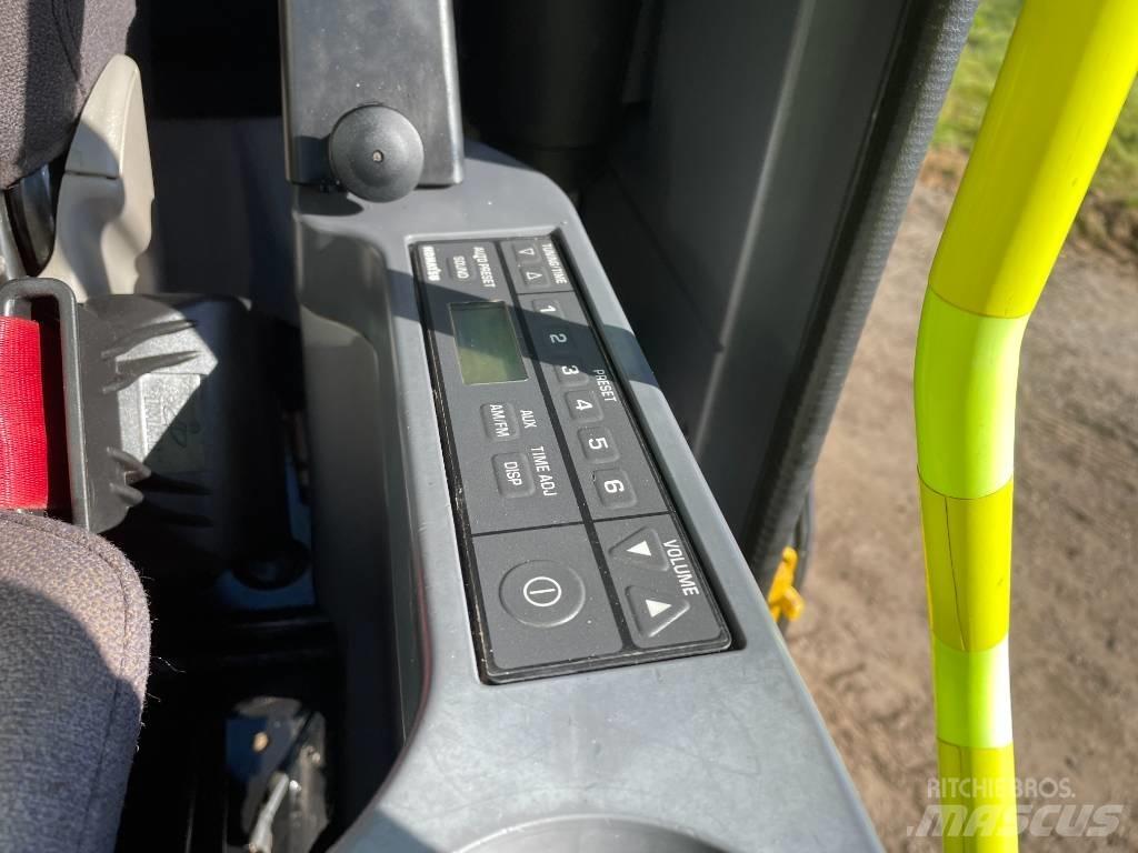 Komatsu PC 210 Hosszú gém kotrók