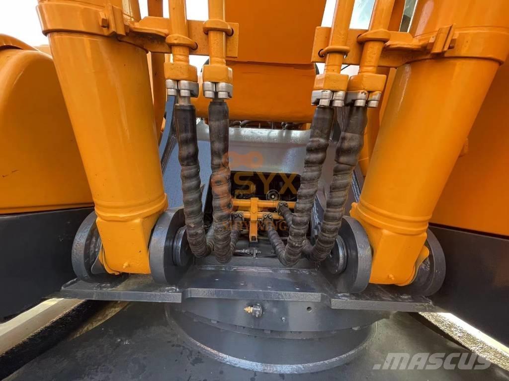 Hyundai 220-9 Lánctalpas kotrók