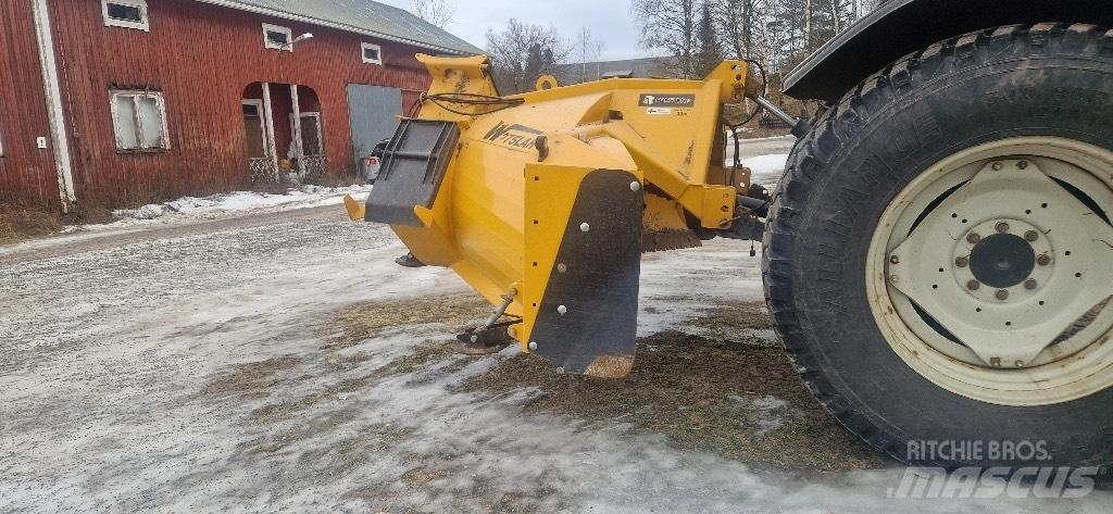Wieska 275 LAH Hómarók
