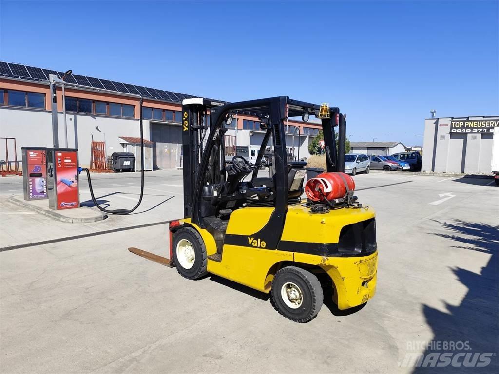 Yale GLP30VX Gázüzemű targoncák