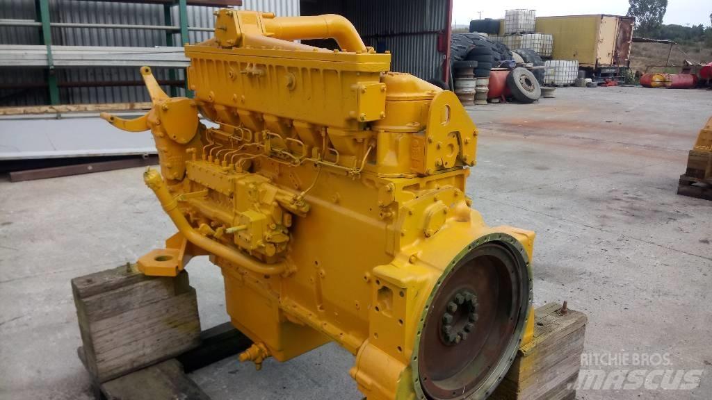 CAT 245 D Motorok
