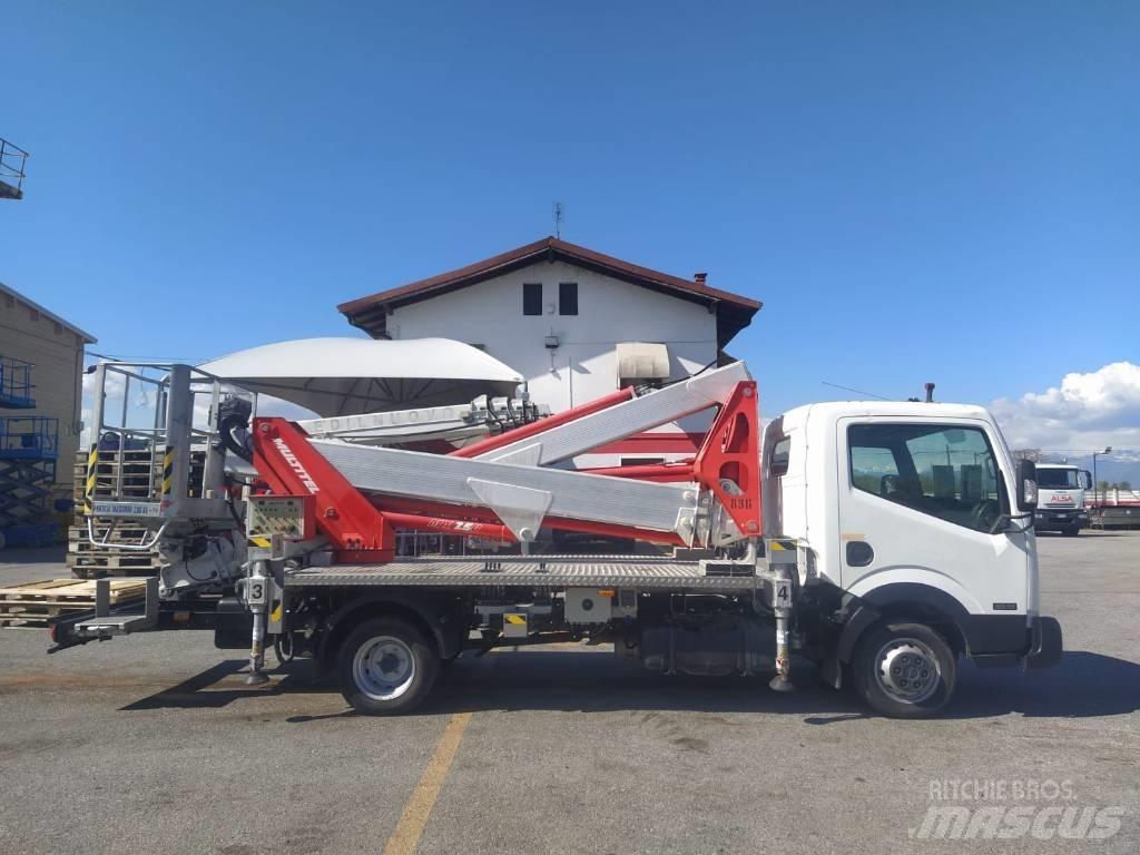 Multitel MX 250 Teherautóra szerelt emelők és állványok