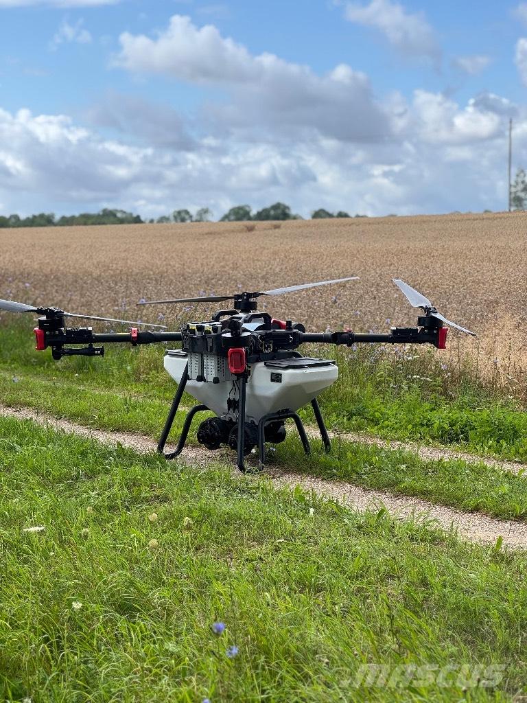  XAG P100PRO DEMO Önjáró trágyaszórók