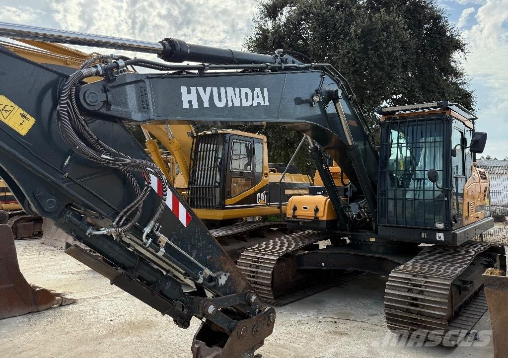 Hyundai HX220AL Lánctalpas kotrók