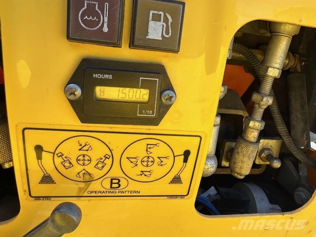 Wacker Neuson 803 Mini kotrók < 7t