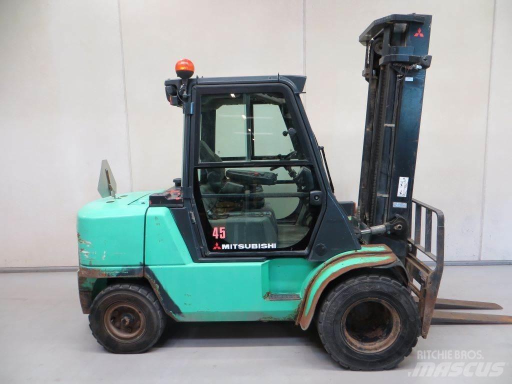 Mitsubishi FD45K Dízel targoncák