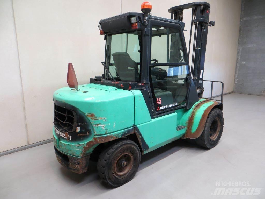 Mitsubishi FD45K Dízel targoncák
