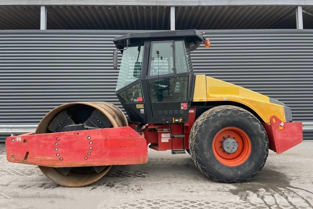 Dynapac CA302D Egydobos hengerek