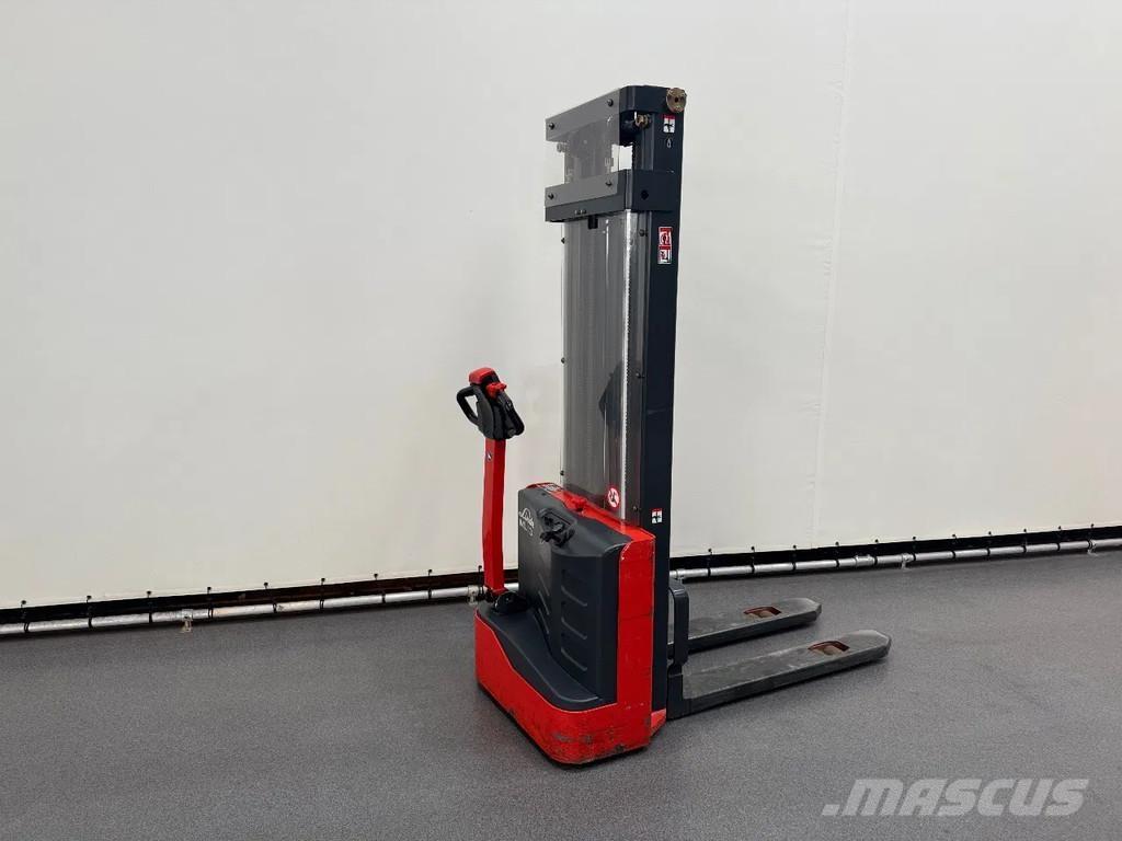 Linde ML 10 Gyalogkíséretű targonca