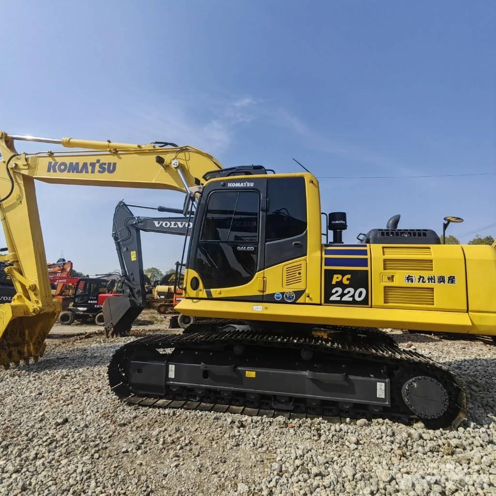 Komatsu PC 220-8 Lánctalpas kotrók
