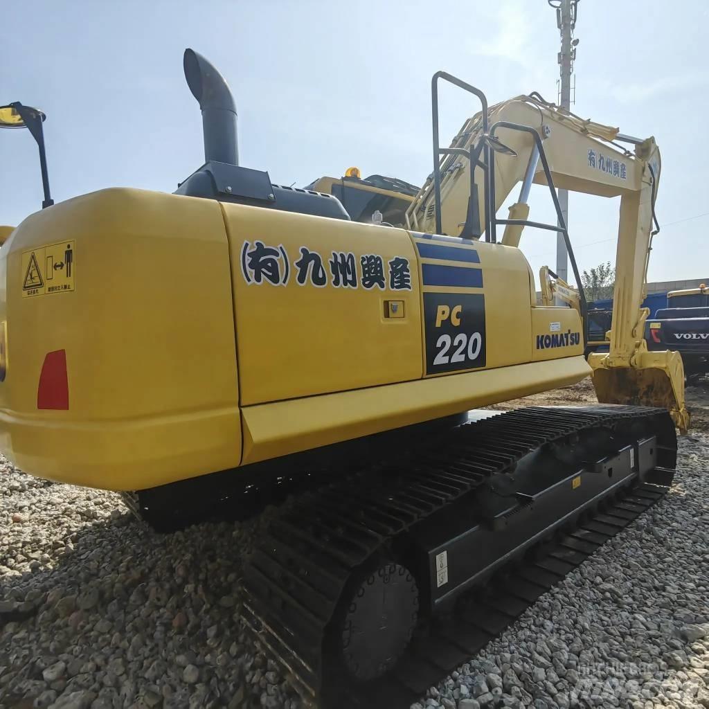 Komatsu PC 220-8 Lánctalpas kotrók