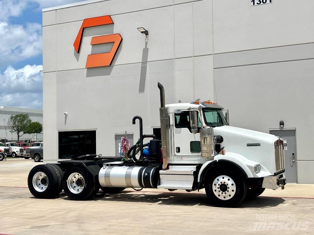 Kenworth T 800 Nyergesvontatók