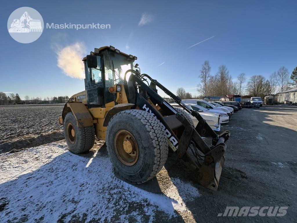 Hyundai HL 730 TM-7 Gumikerekes homlokrakodók