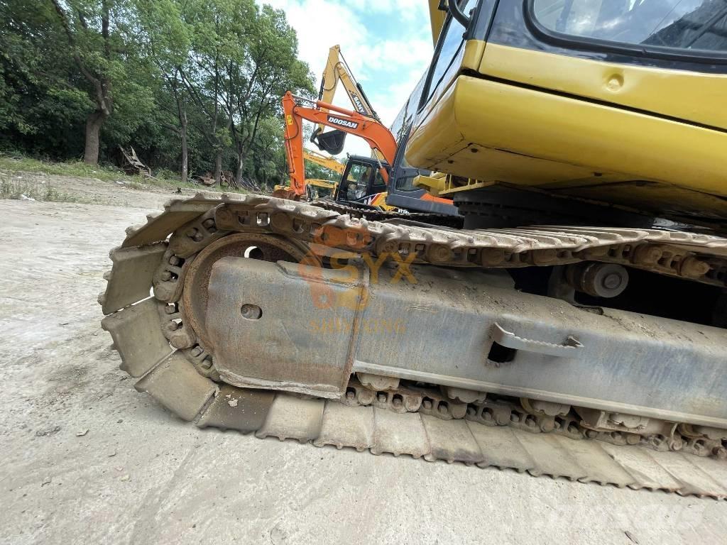 Komatsu PC 220-6 Lánctalpas kotrók