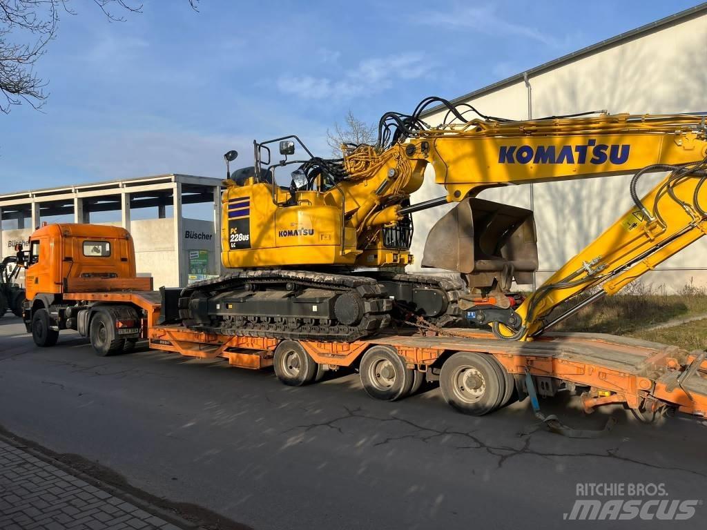 Komatsu PC228USLC-11 Lánctalpas kotrók